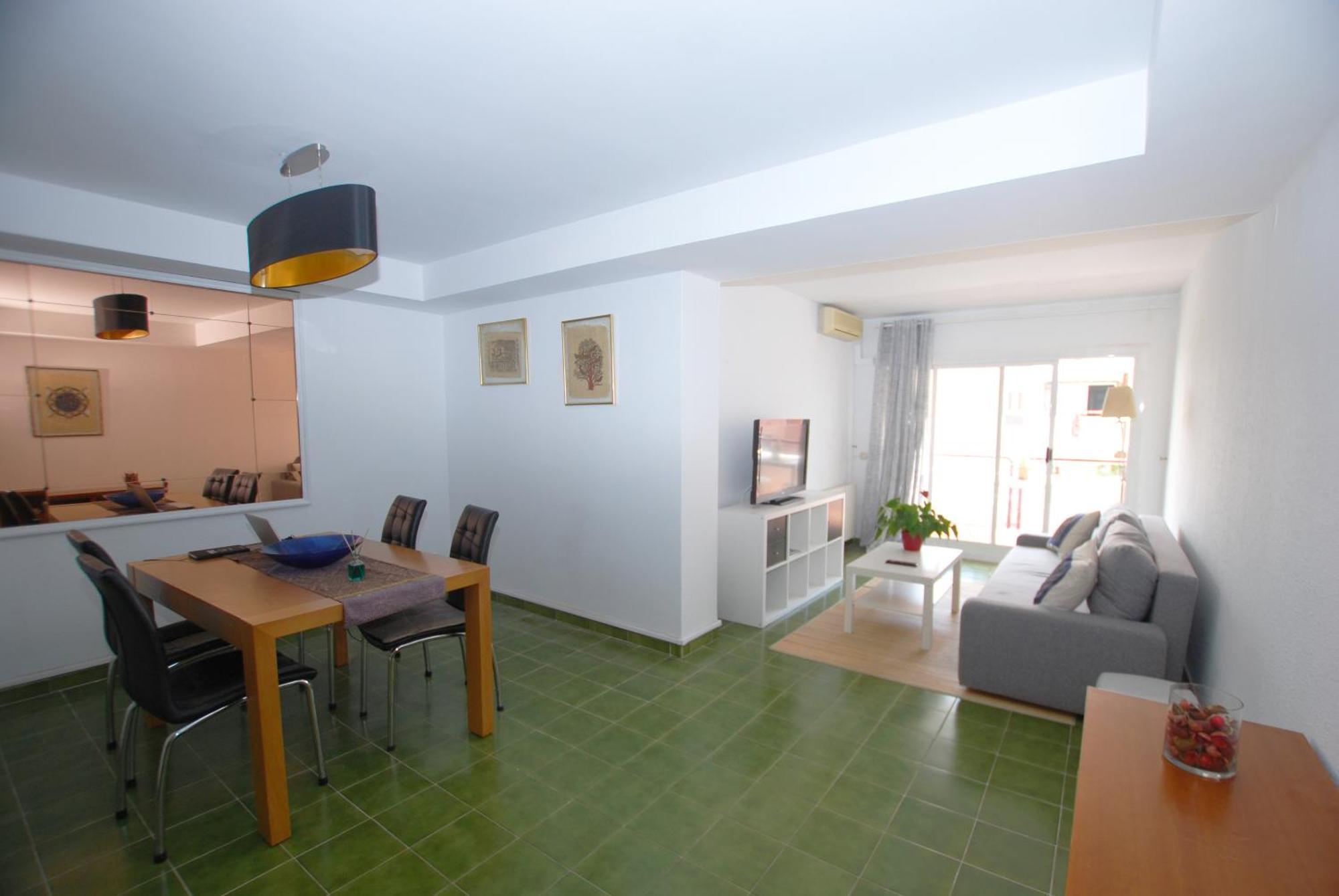 Gran Via Apartment *
